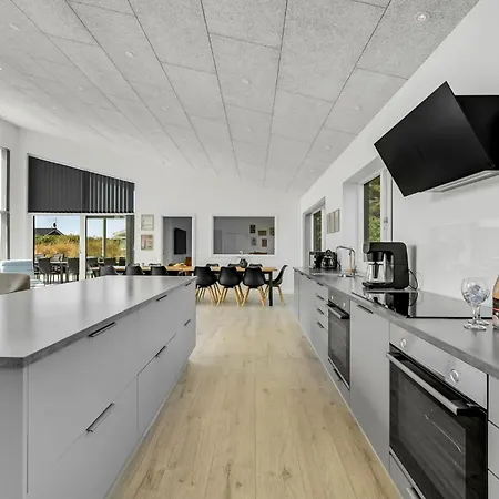 Σπίτι διακοπών Gorgeous In With Sauna